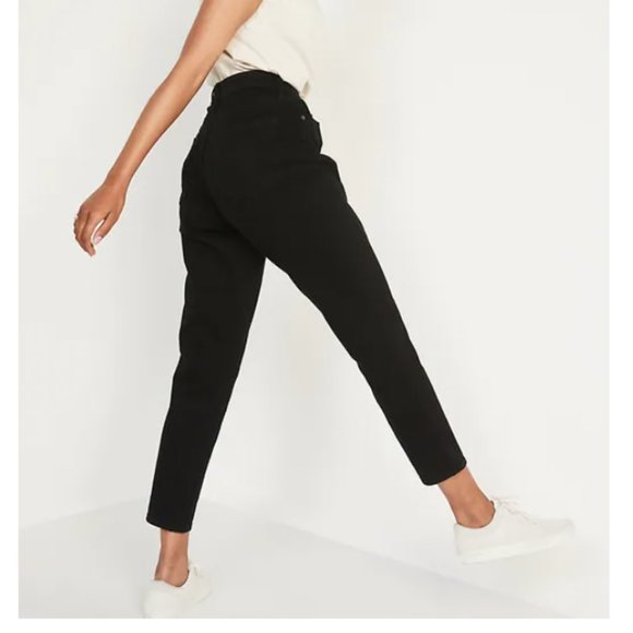 Curvy High-Waisted O.G. Straight Black Ankle Jeans for Women - Picture 2 of 5